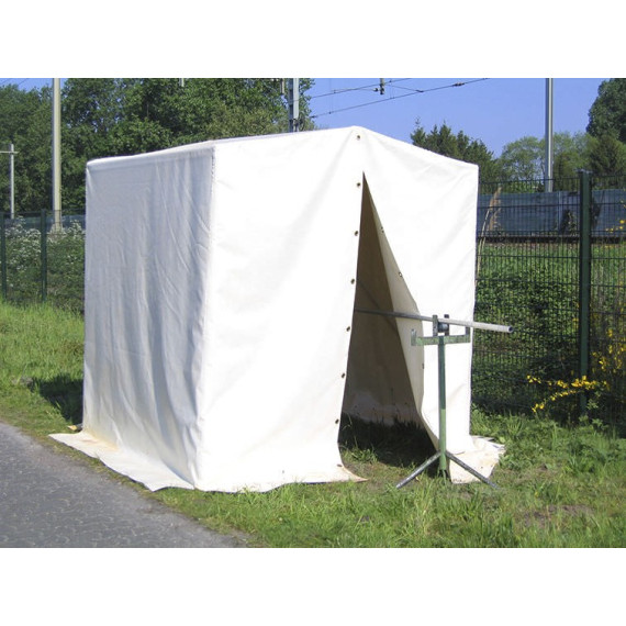 Protective store for welding. Firewash Flash for welding made with self-extinguishing material