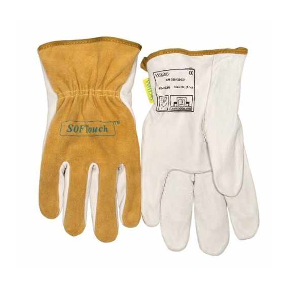 Softouch conductor glove with tips sensitivity of the fingers