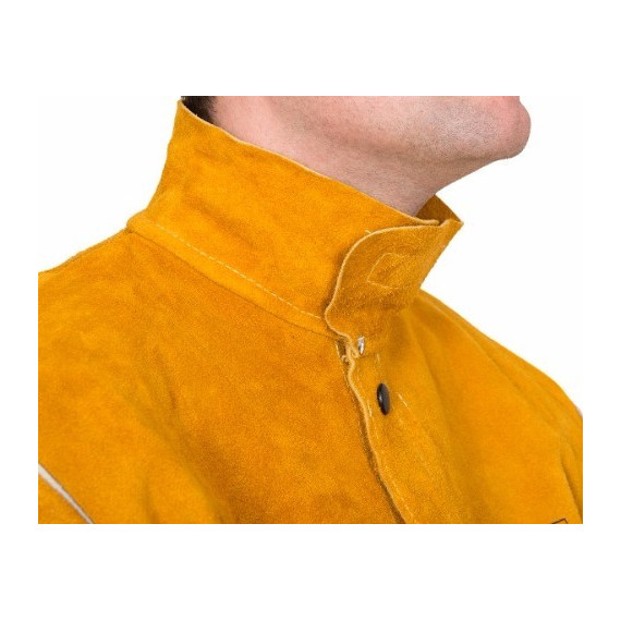 Goldene braune Jacke mit hinterem Flammschutzstoff