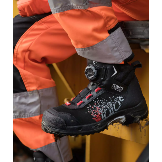BOOT WITH C² CLIMATE CONTROL SYSTEM JALAS ZENIT 2718