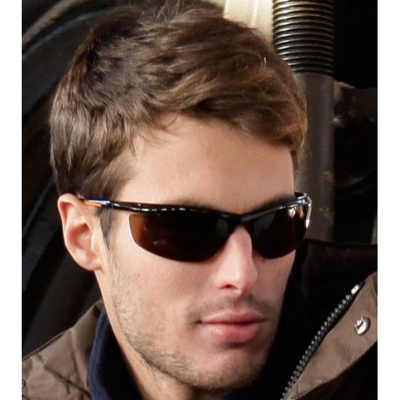 Sun protection glasses. Smoked eyepiece. Grade 5-3.1 (EN172) Very light. Only 22 g (Ref. 143012)
