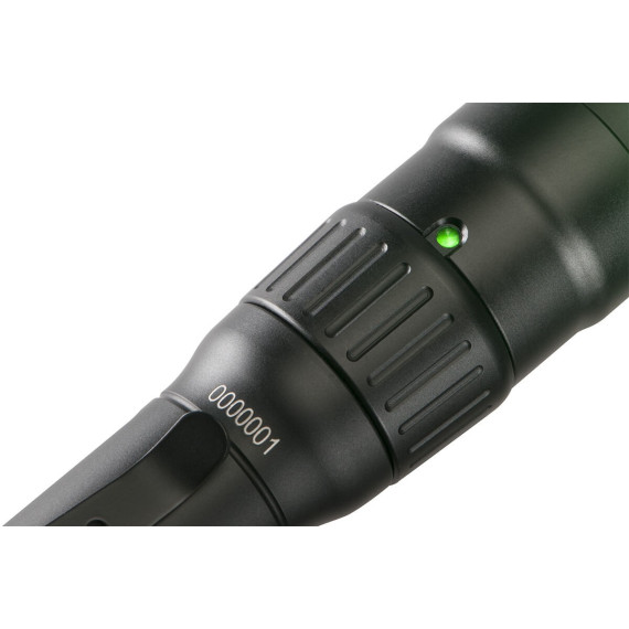 Linterna tactica LED recargable (USB) 7600