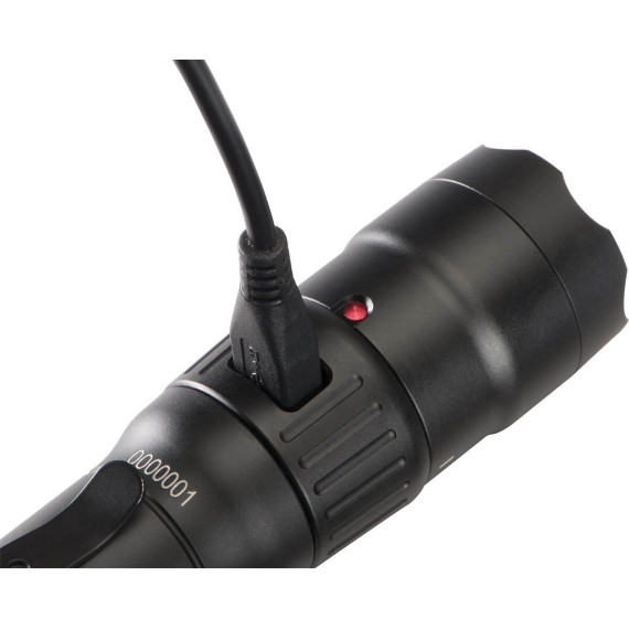 Linterna tactica LED recargable (USB) 7600