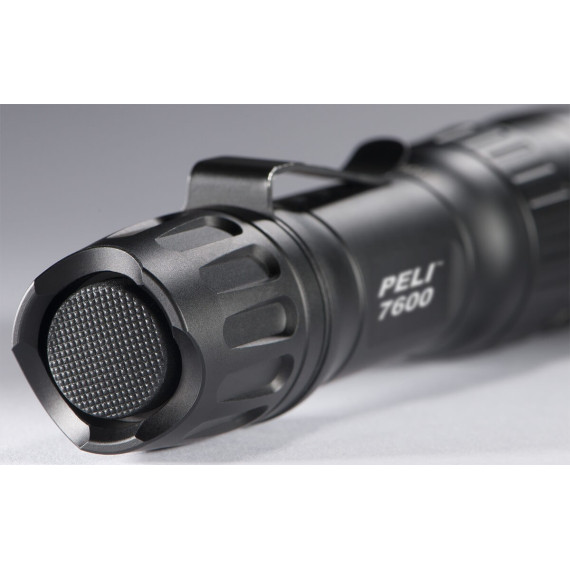 Rechargeable LED tactical headlight (USB) 7600