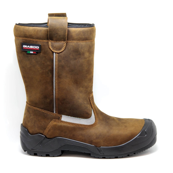 Boot titan s3