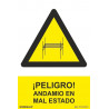 Signal Danger! Scaffolding in poor condition, with SEKURECO UV inks