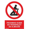 Signal d'interdiction de monter sur le transpalette de l'entrepôt SEKURECO.