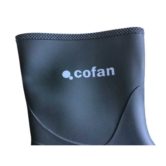 Bota de Agua Media Caña Fabricada PVC, verde con Suela Antideslizante COFAN