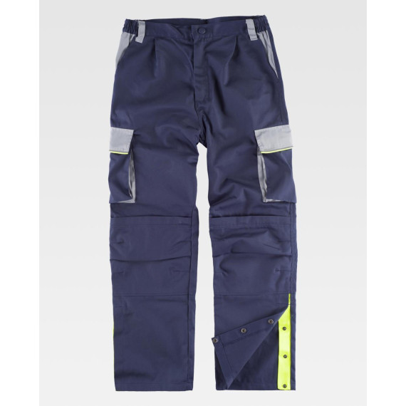 Pantaloni con rinforzi per aggiungere ginocchiere