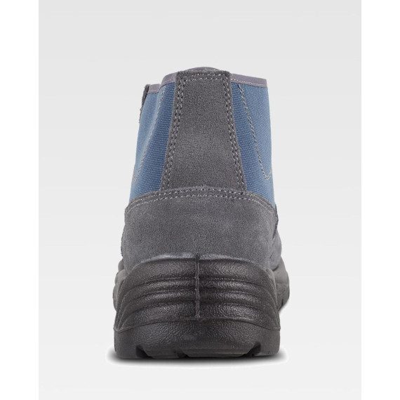 High resistance WORKTEAM P2601 chiruca type protective boot