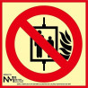 Safety sign DO NOT USE ELEVATOR IN CASE OF FIRE 0.7 mm in 210x210mm PVC SEKURECO