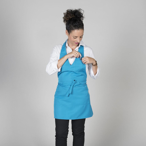 Short apron with Bistro Gary's Peto Adjustment with pill button