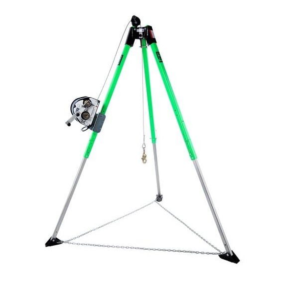 Winch with 18 m of 5 mm stainless steel cable and carabiner, mounting bracket 3M DBI-SALA