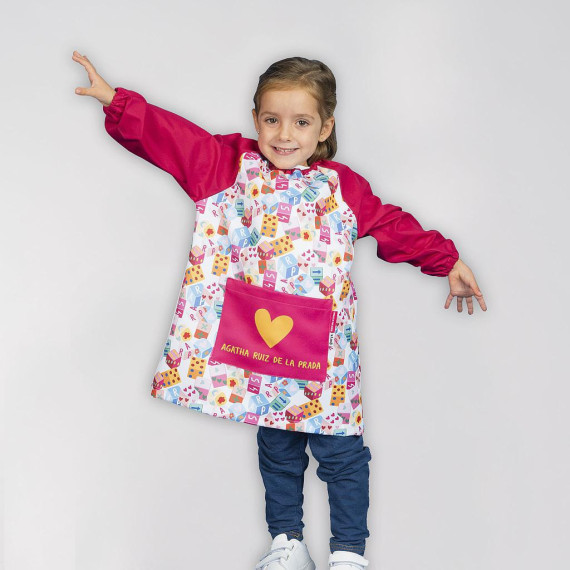 Babi com bolso central bordado em tecido plano fúcsia Agatha UNIFORMES GARY'S 300018
