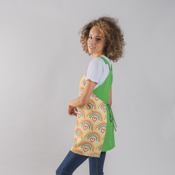 Casulla diseño de arco de Agatha Ruíz de la Prada con peto regulable en tela plana UNIFORMES GARY'S 200042
