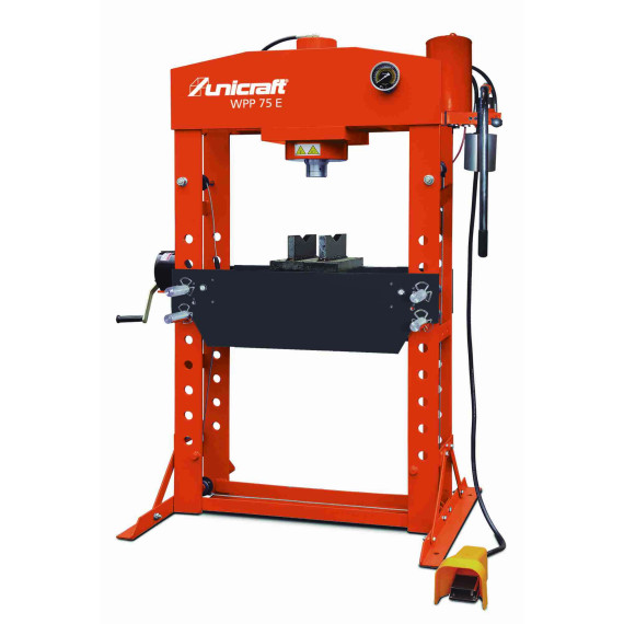 Presse hydraulique avec cylindre mobile WPP 70 E capacité de 75 T UNICRAFT