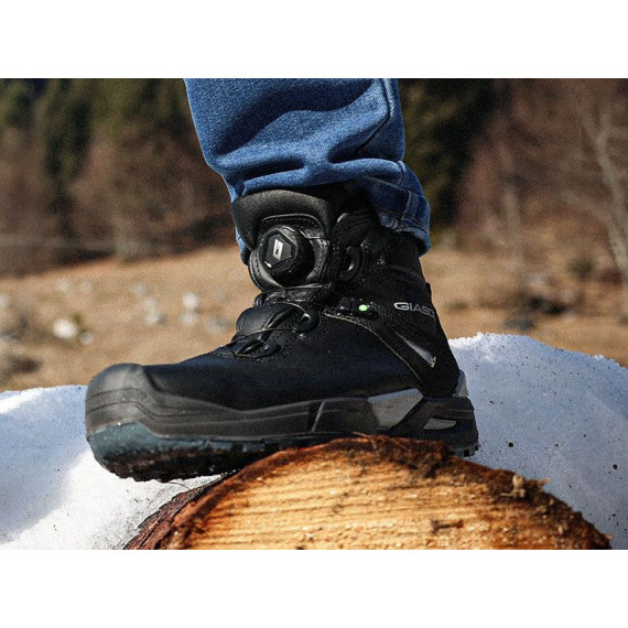 Bottes de sécurité pour un travail extrême AROLLA S7S FO CI HI HRO SC SR GIASCO