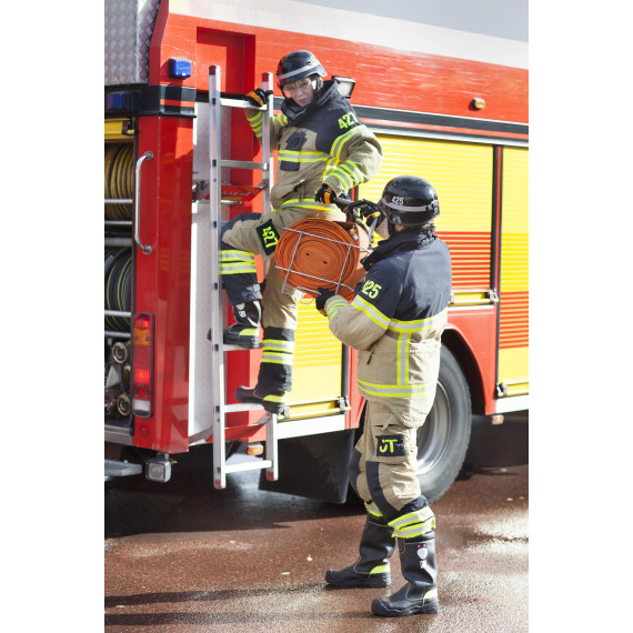 Boots Fire & Rescue 1578