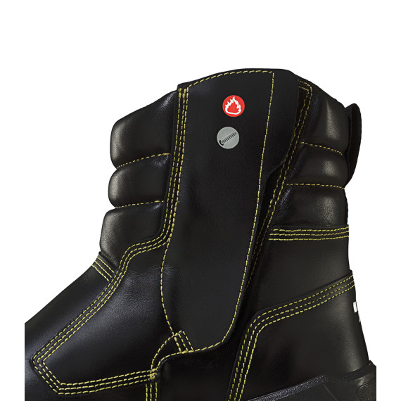 Boot with impact protection 1948S
