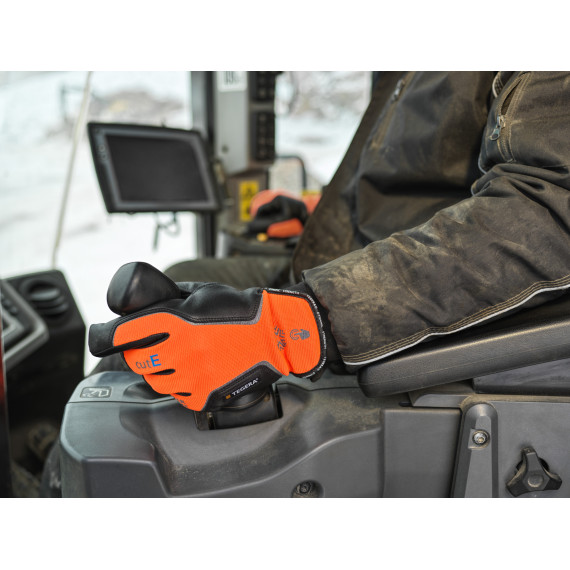 Luvas premium com forro de inverno DYNAMIC STRENGTH TEGERA 7799