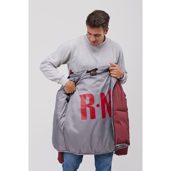 Parka acolchoada GÏLLDUM com capuz e finas costuras decorativas. 12103102