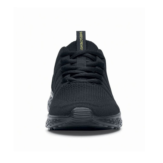 Men's sports footwear with lightweight EVERLIGHT ECO technology.