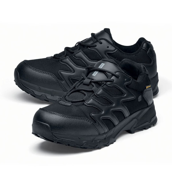 Black military shoe O2 SRC CI HI ESD EN ISO 20347:2012 CARRIG LOW SHOES FOR CREWS
