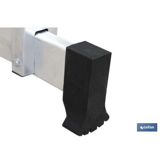 Échelle multi-usages 4x3 échelons EN 131 COFAN