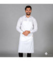 Classic hospitality apron with bib and front pocket, 91x74 cm, SARGA UNIFORMES GARY'S 159800 fabric.