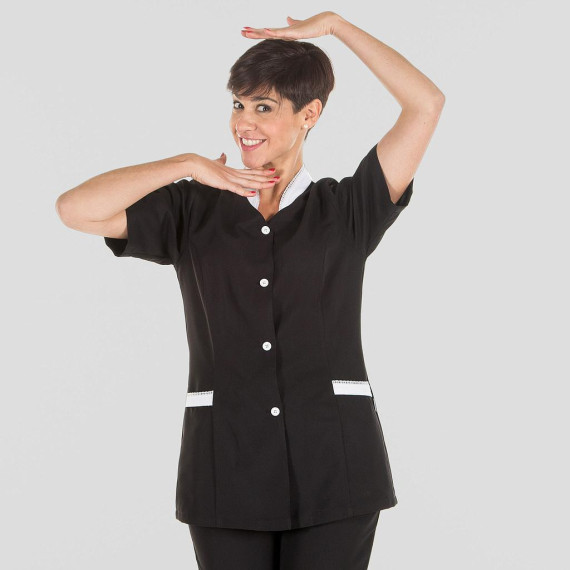 Women's short-sleeve blouse with a collar and two front pockets, made of MICROFIBER EMMA UNIFORMS GARY'S 609900.
