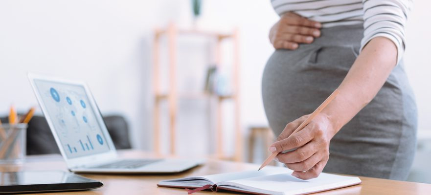 Vestuario laboral embarazadas Blog de seguridad